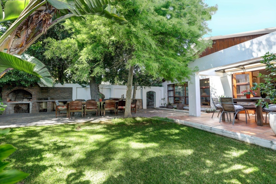 4 Bedroom Property for Sale in Welgemoed Western Cape